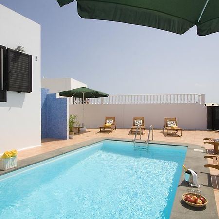 Grand Villa Famara Puerto Del Carmen Puerto del Carmen  Zimmer foto