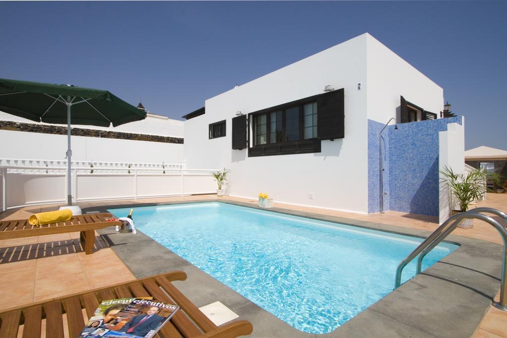Grand Villa Famara Puerto Del Carmen Puerto del Carmen  Zimmer foto
