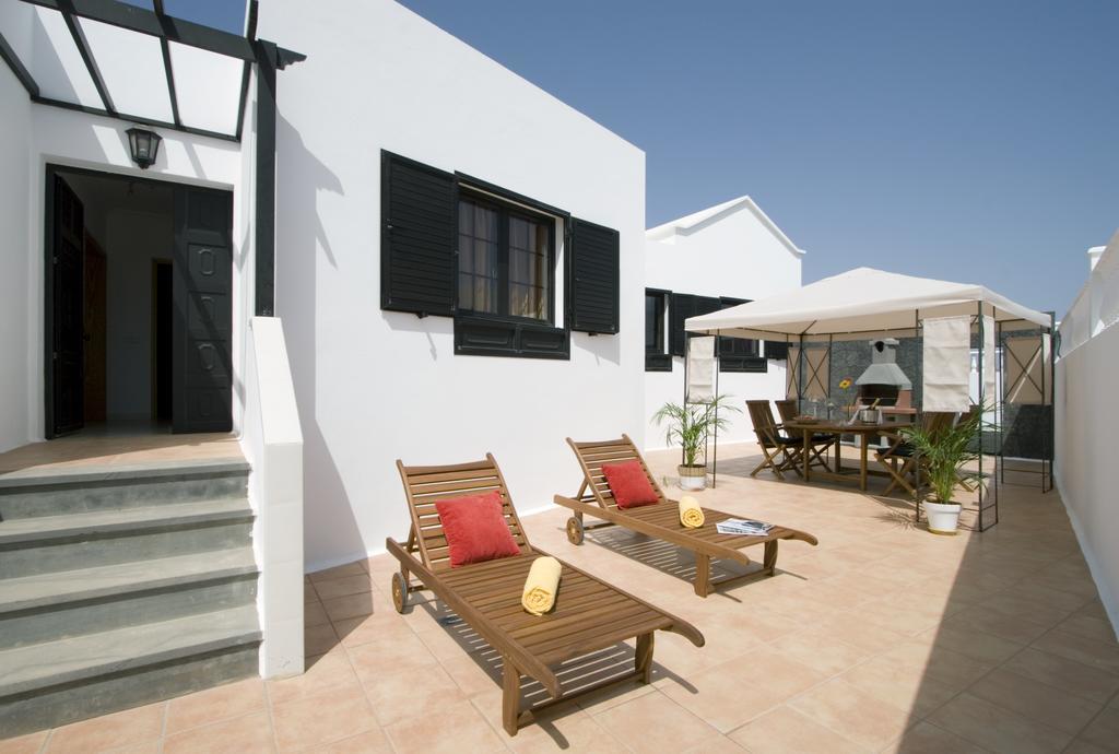 Grand Villa Famara Puerto Del Carmen Puerto del Carmen  Zimmer foto